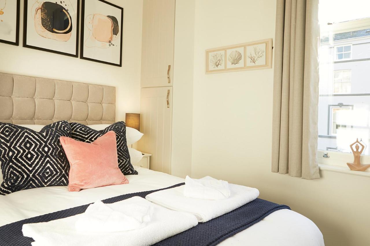 Sea View Serenity Breath Taking Sea View Sleeps 4 Scarborough Buitenkant foto