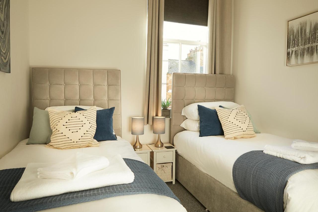 Sea View Serenity Breath Taking Sea View Sleeps 4 Scarborough Buitenkant foto