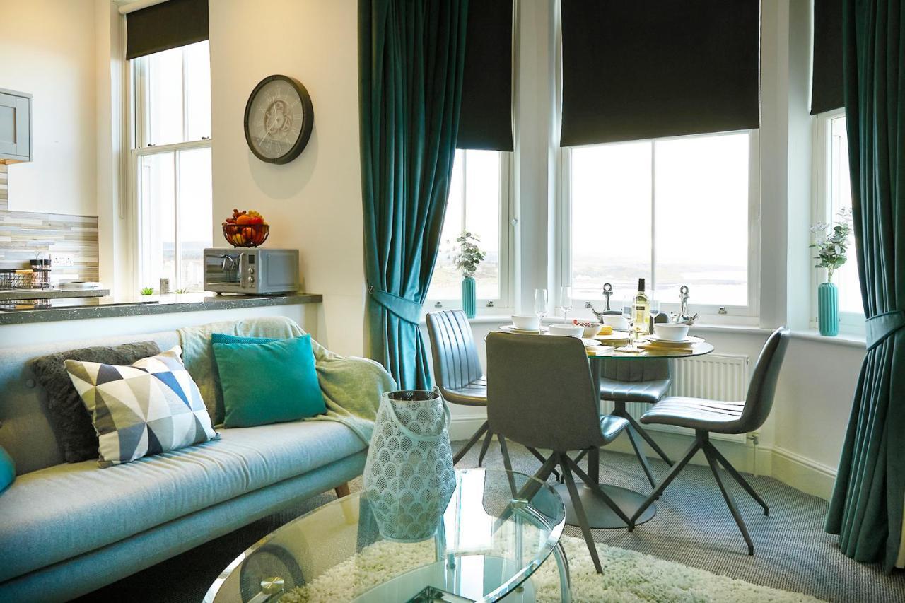 Sea View Serenity Breath Taking Sea View Sleeps 4 Scarborough Buitenkant foto