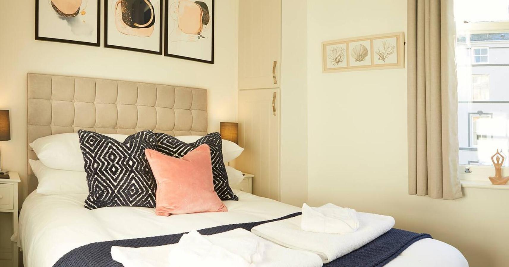 Sea View Serenity Breath Taking Sea View Sleeps 4 Scarborough Buitenkant foto